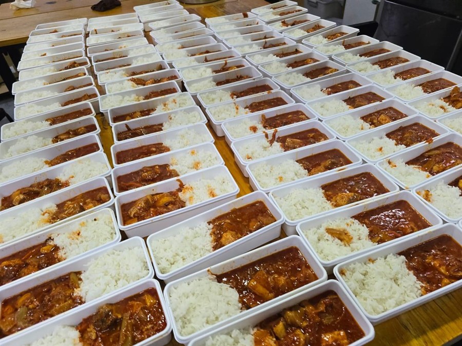 為長者及基層家庭準備的熱飯